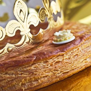 Recipe: Traditional Three Kings Cake