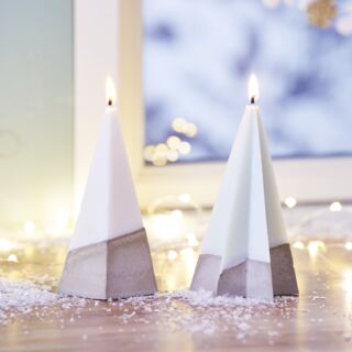 Candles with concrete base
