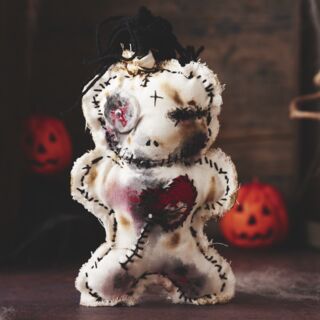 Voodoo Puppe