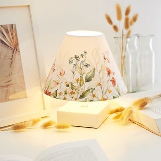 Lampe im Frühlings-Design